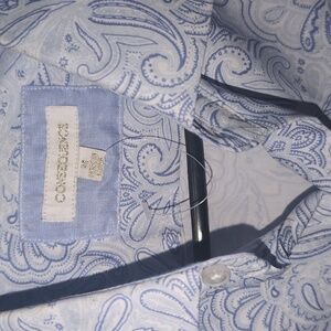 Men's Medium White and Blue Paisley Patterned Shirt